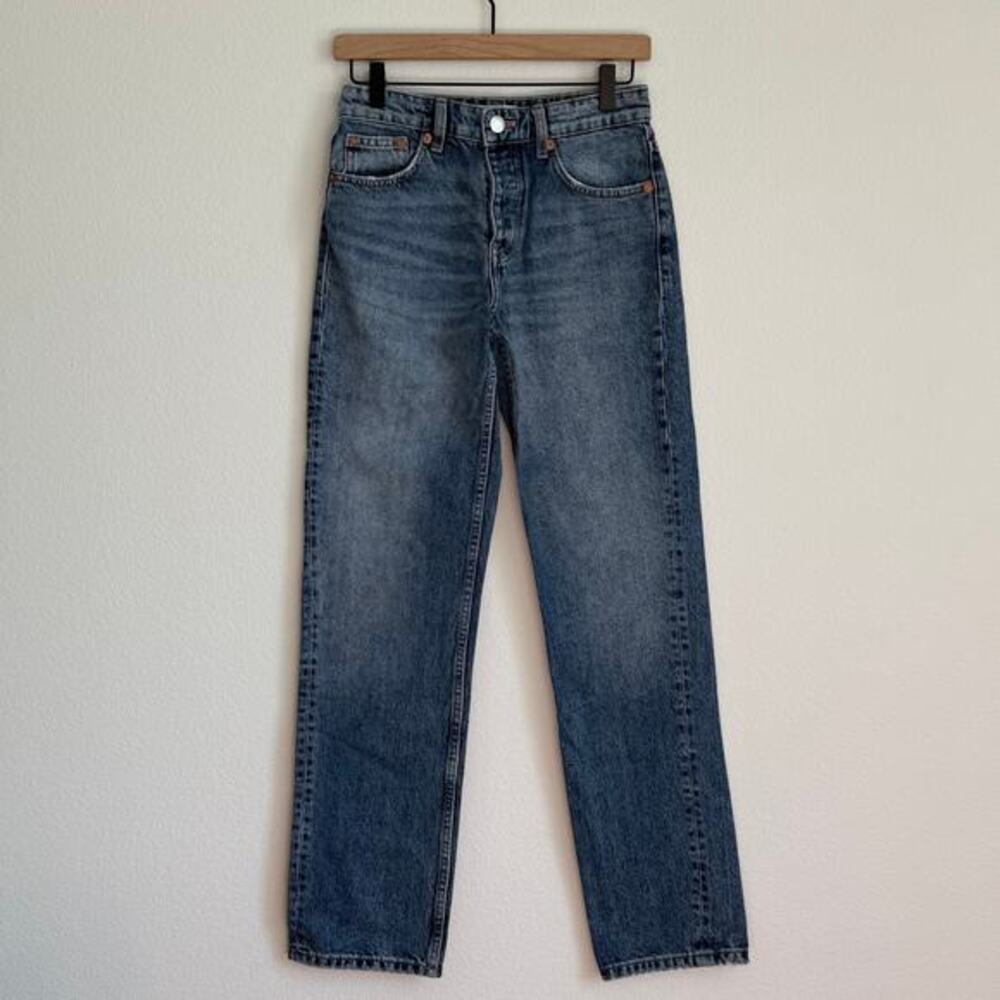 Zara Straight Slim Leg Denim Blue Jeans Medium Wash Button Fly High Rise Size 2